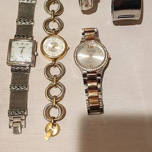 Lot of Chico's 11 Necklaces, 1 Pendant And  5 Watches ( No Battery)